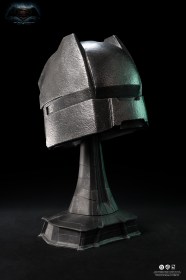 Armored Batman Helmet Batman v Superman Dawn of Justice 1/1 Replica by Pure Arts